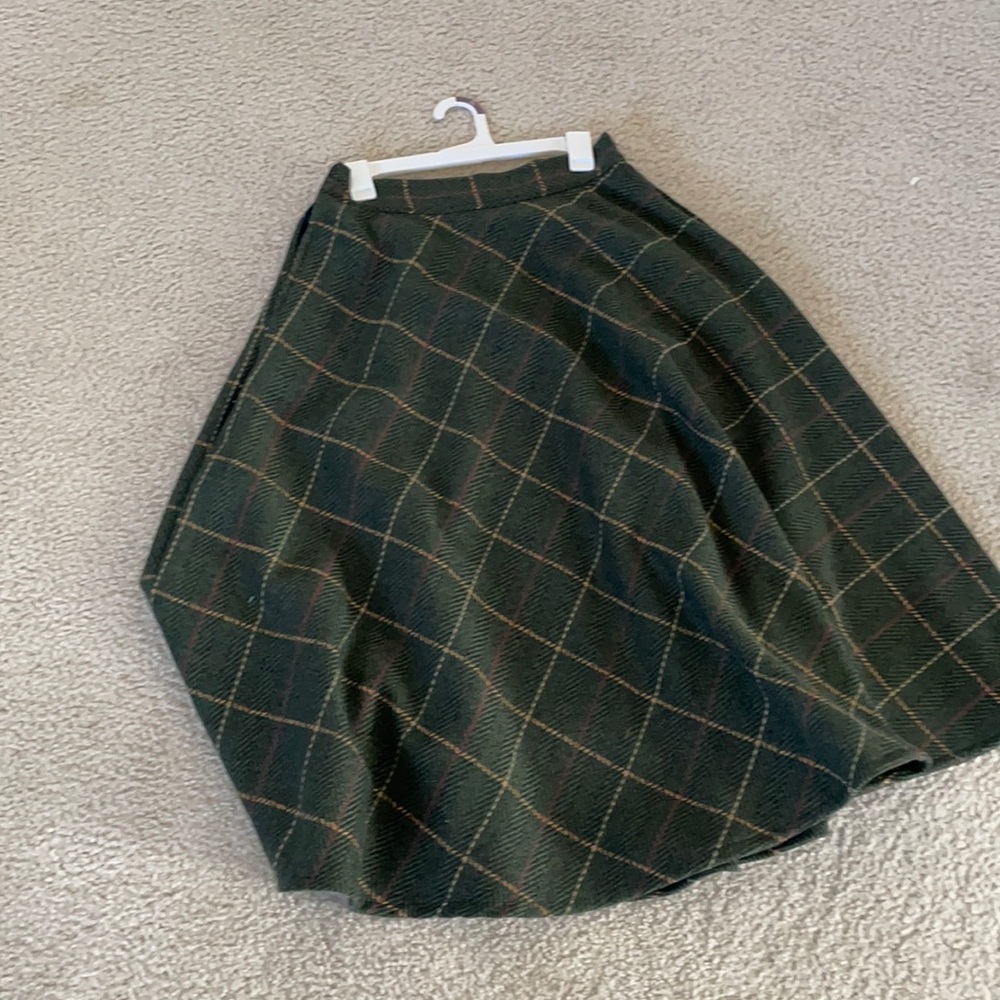 Wool skirt